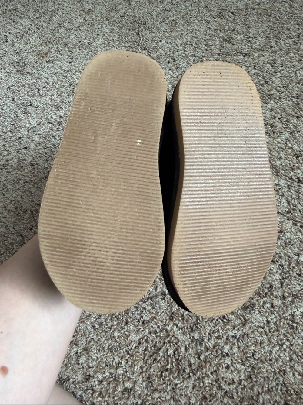 OLD NAVY TODDLER BLACK SUEDE-LIKE FUR LINED WINTER BOOTS - Picture 5 of 7